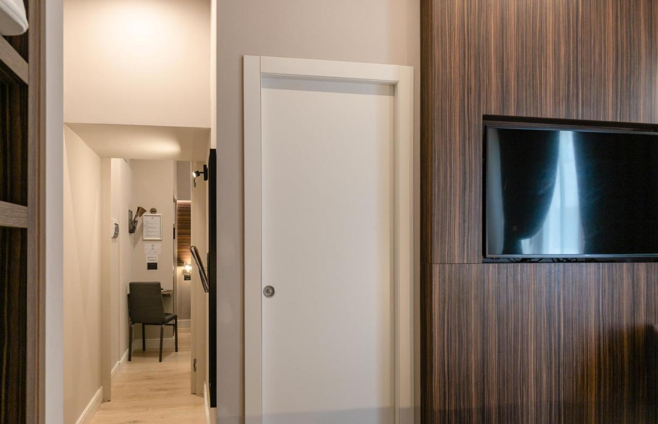 Aiello Hotels - Duomo Μιλάνο Εξωτερικό φωτογραφία